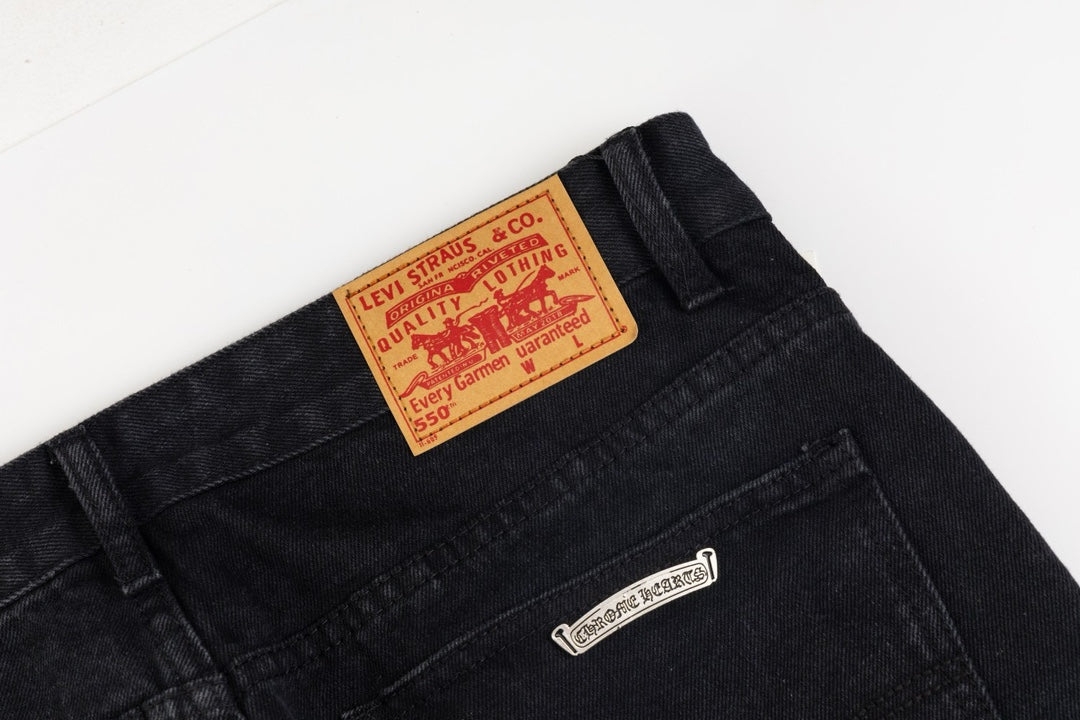 【CHROME HEARTS 公式旗艦店】ジーパン、ご好評に付き再入荷!