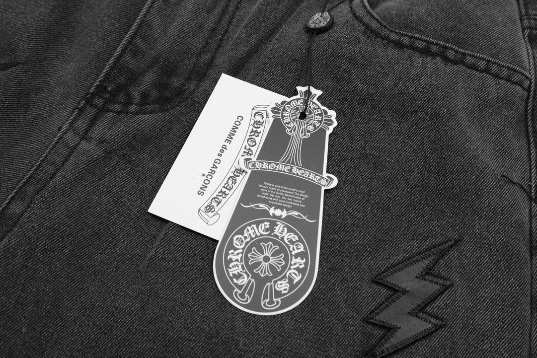 【CHROME HEARTS 公式旗艦店】ジーパン、ご好評に付き再入荷!