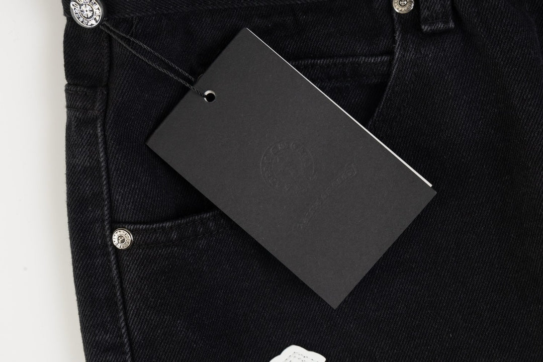 【CHROME HEARTS 公式旗艦店】ジーパン、ご好評に付き再入荷!