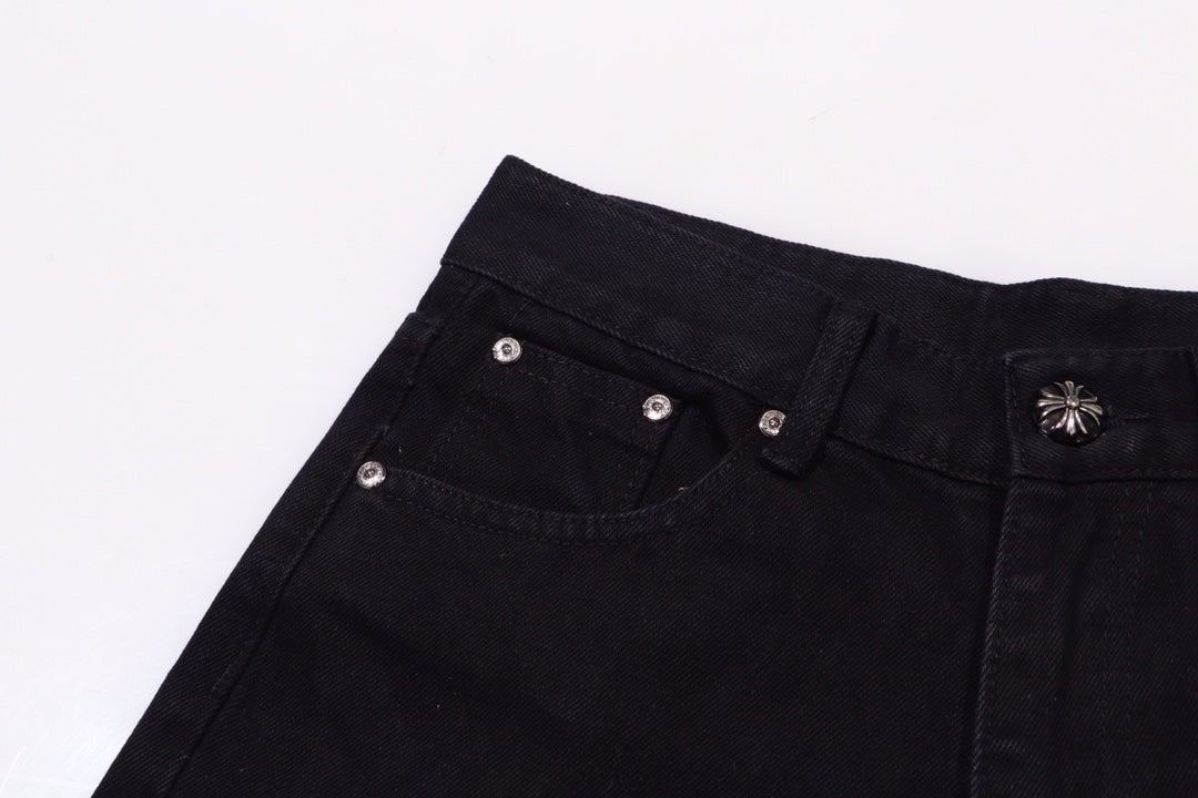 【CHROME HEARTS 公式旗艦店】ジーパン、ご好評に付き再入荷!